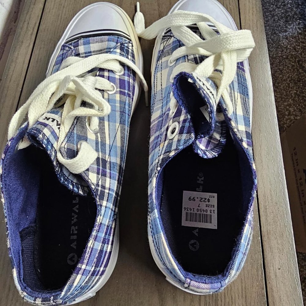 Airways Kids Sneakers - Picture 2 of 5